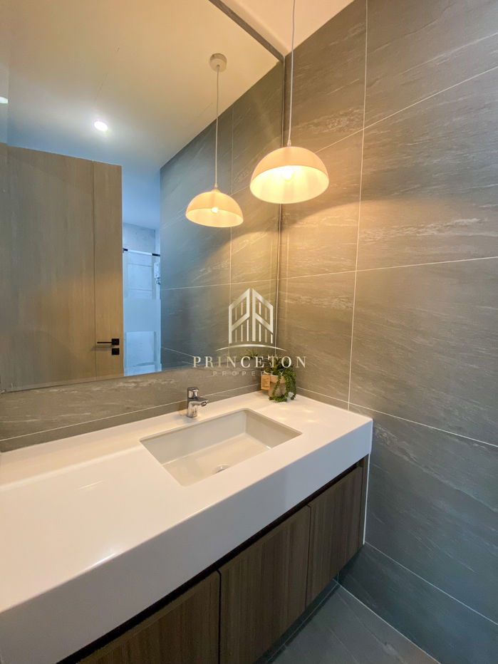 รูป ดิ ออเนอร์ โยธินพัฒนา บ้านเดี่ยวสไตล์ Private Pool Villa 3 ชั้น ระดับ Super Luxury - รูปที่ 29/41