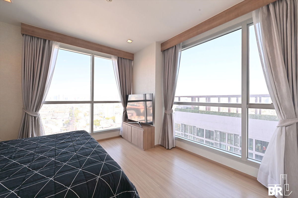 picture Price better than expected! 🔥 Rhythm Ratchada-Huaikwang, Stylish & Move-in Ready, ✨ Near MRT Huaikwang - 4/10