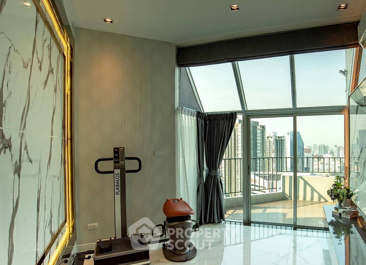 picture Belle Grand Rama 9 condo 2-bed near MRT Phra Ram 9 for sale (ID 992976) - 2/13