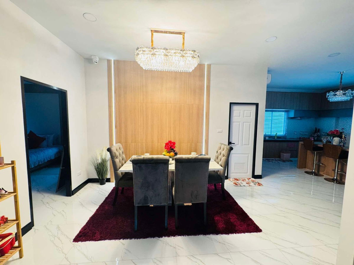 picture Ready to move in house, private swimming pool, good atmosphere - 13/18