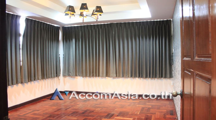 picture 🔼🔽 AccomA 📩 Home Office 4 BR House in  (13000877) - 9/11