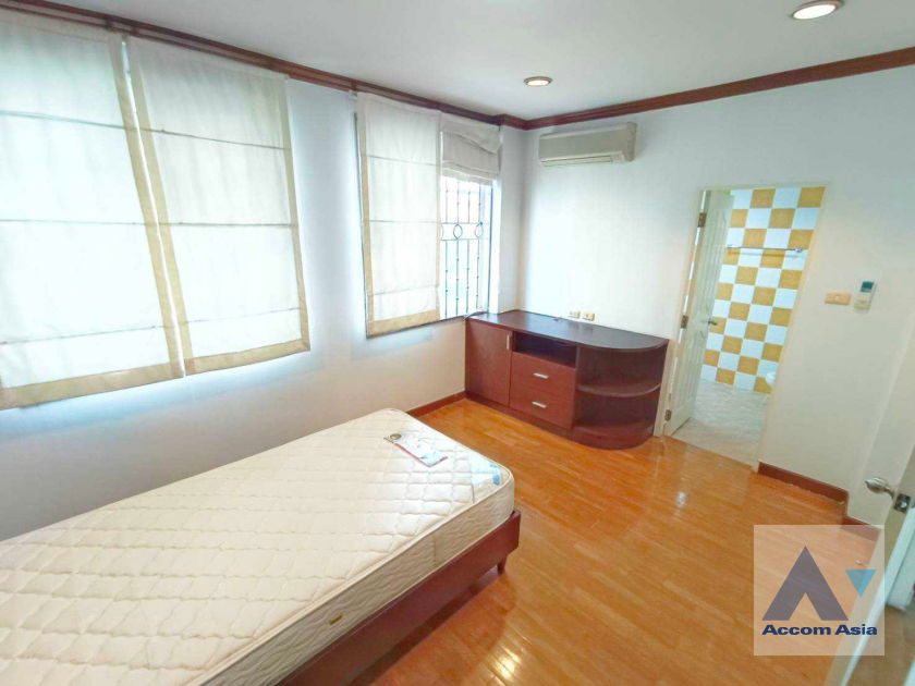 picture 🔼🔽 AccomA 📩 Baan Klang Krung Thonglor - 12/20