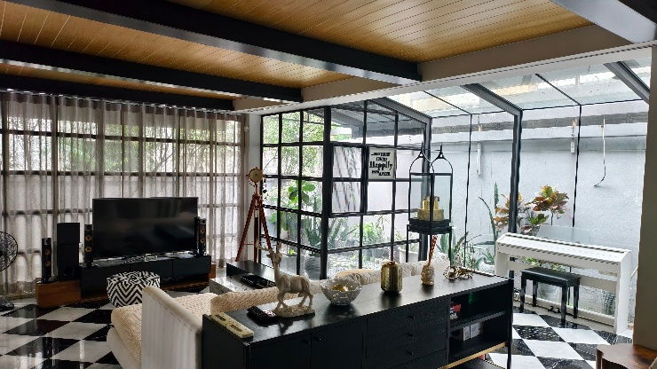 รูป บ้านหรูใจกลางลาดพร้าว ซอยนาคนิวาส 37 สไตล์โมเดิร์น ลักซ์ชัวรี บรรยากาศเงียบสงบ - รูปที่ 3/10