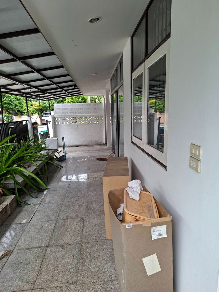 picture For Rent : Townhome Arden Thong Lor-Phattanakan 20 at Line : @homefinder - 6/17