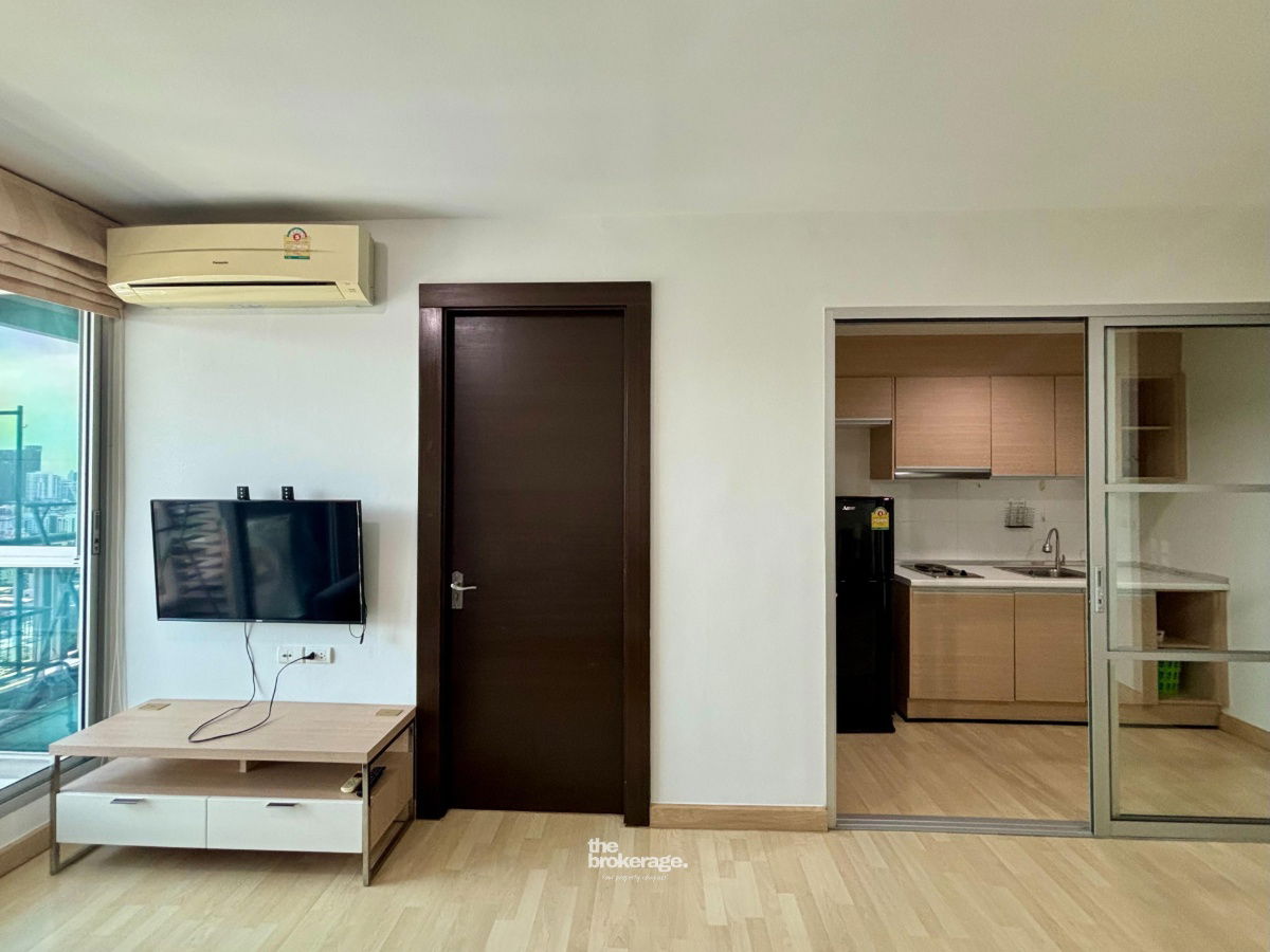 picture Rhythm Ratchada  46sqm. 1 Bedroom 17,000 THB Only!! Line : @thebrokerage - 1/25