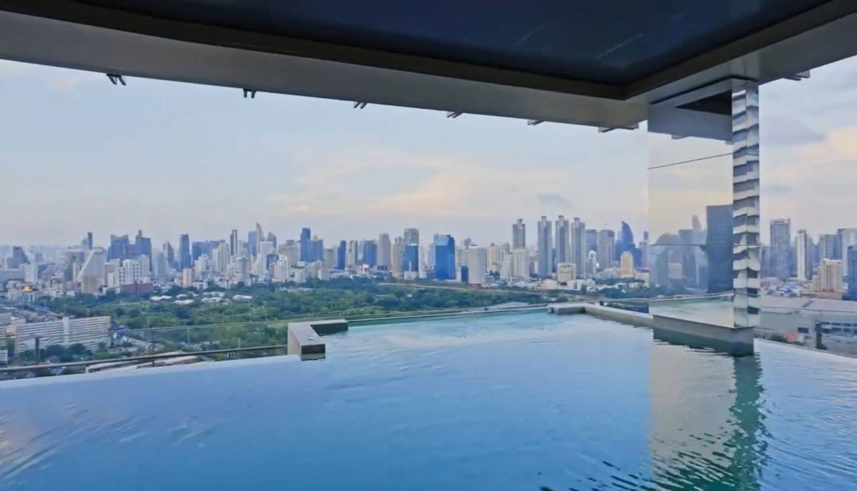 picture Condo for rent: The Crown Residences ( 35sq.m.), high floor, beautiful view, near MRT Lumpini. - 16/18
