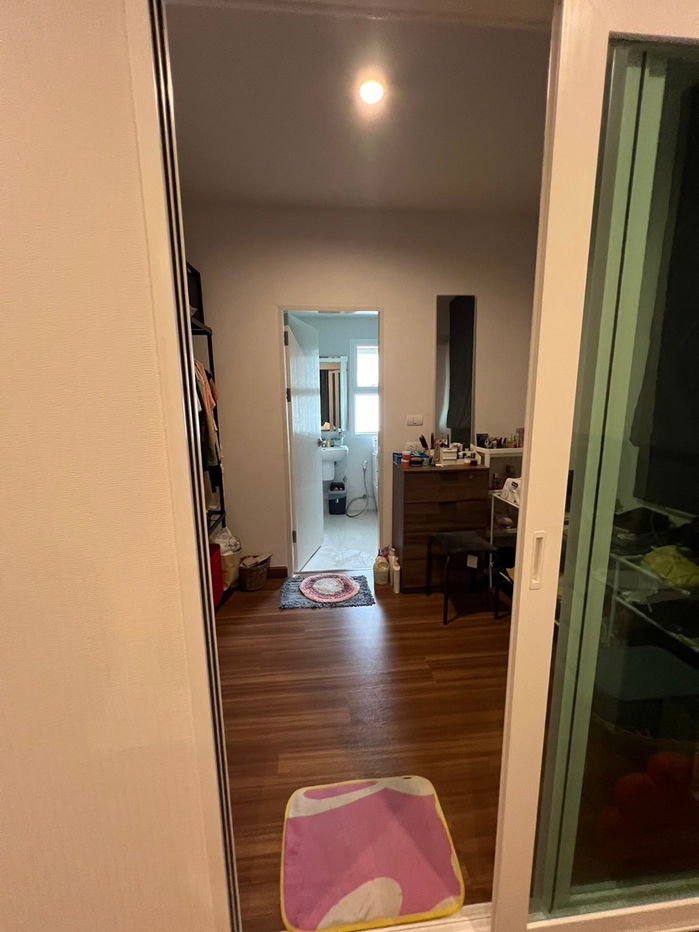 รูป บ้านเดี่ยว 2 ชั้น 3 ห้องนอน 3 ห้องน้ำ เฟอร์ครบ ซ.ลาดกระบัง 54 - รูปที่ 13/17