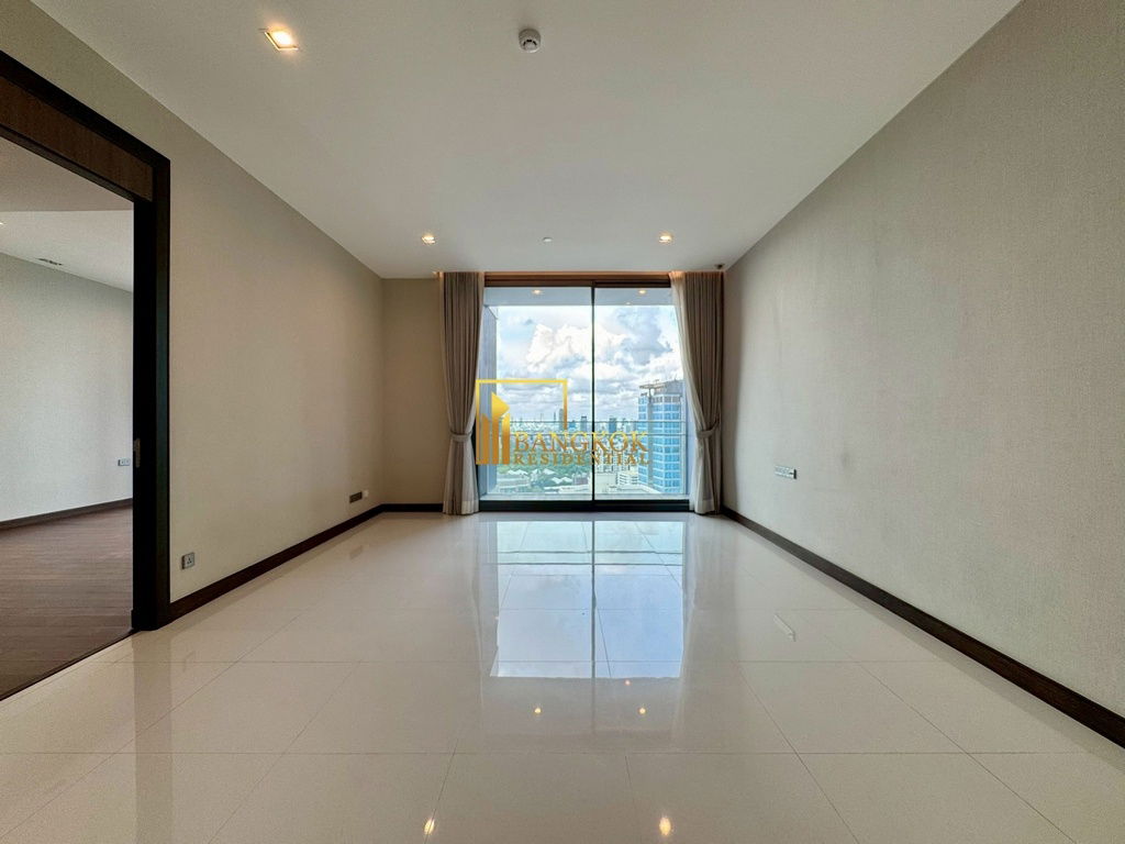 picture Q Sukhumvit | Superb 3 Bedroom Luxury Condo Next to BTS - BR60504CD - 2/48