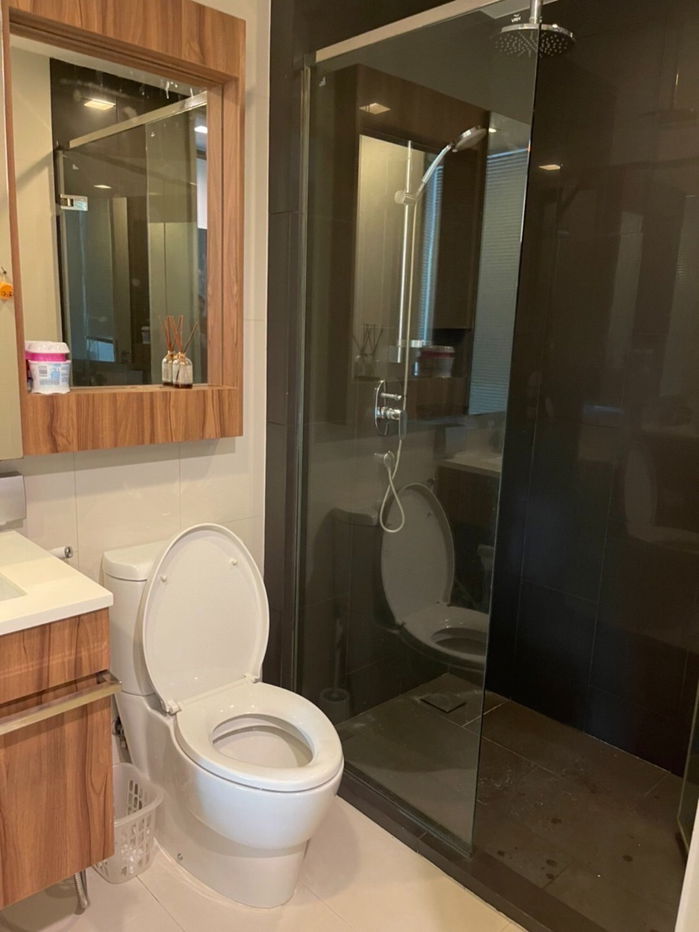รูป ให้เช่า 1 ห้องนอน ห้องใหญ่ ระเบียงกว้าง วิวสวน ร่มรื่น ที่ Via 31 เพียง 30,000 บาท - รูปที่ 7/11