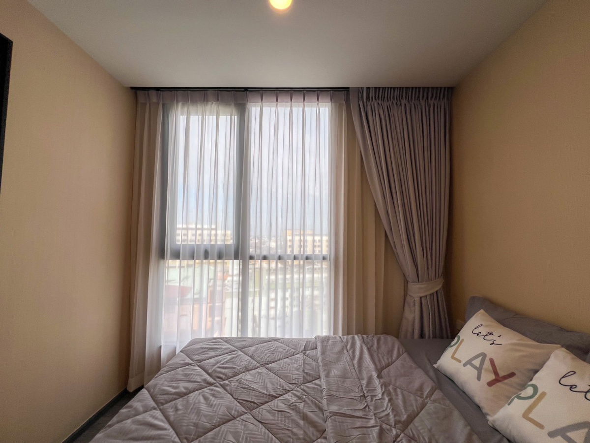 picture Only 200 meters from MRT Bang Kapi Condo for rent: The Origin Ladprao-Bang Kapi, fully functional with furniture & walk-in closet corner. - 3/18