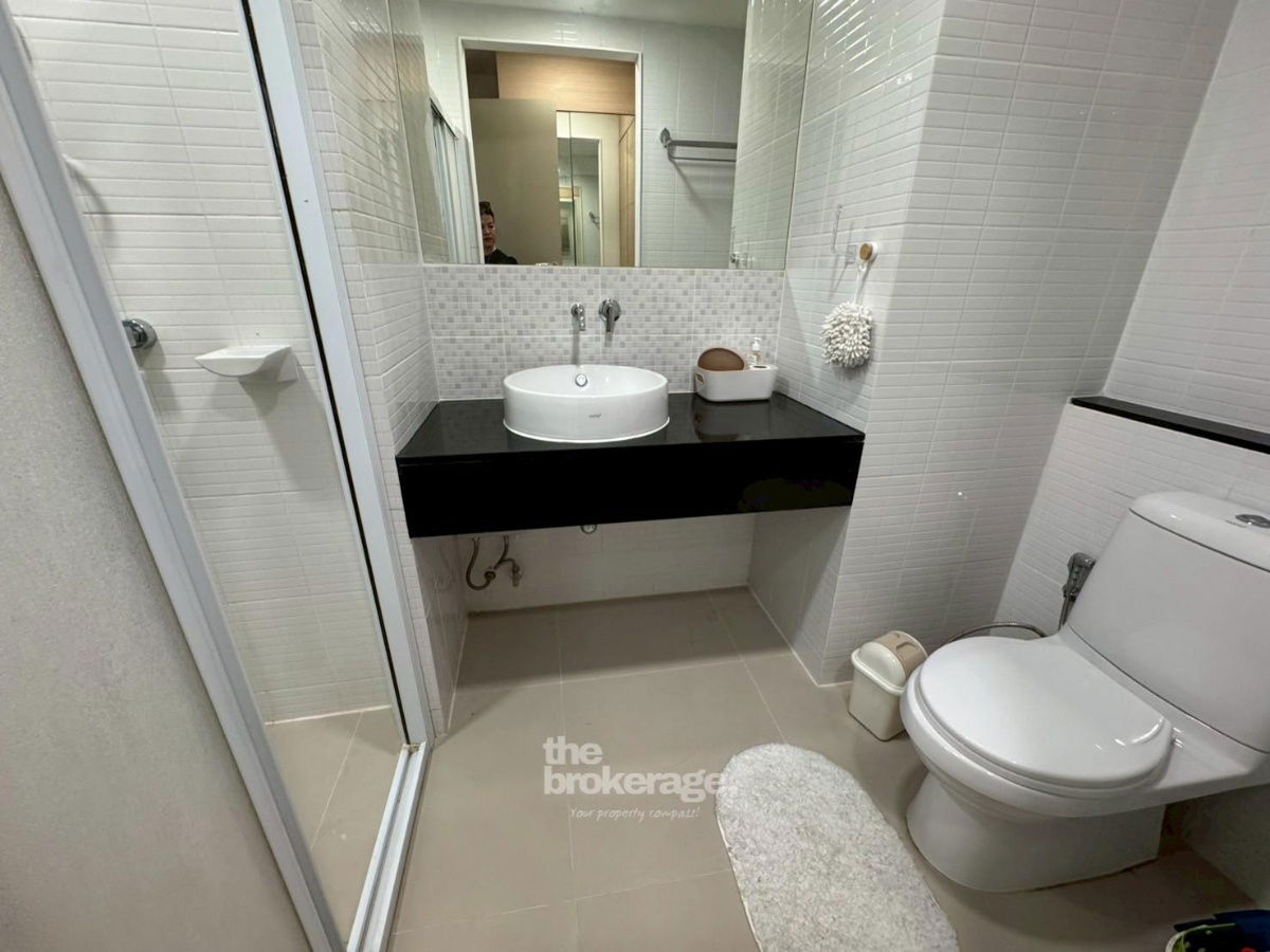 picture Ideo Ladprao 5 1Bedroom 1Bathroom 33sqm. 14,000THB Line : @thebrokerage - 9/22
