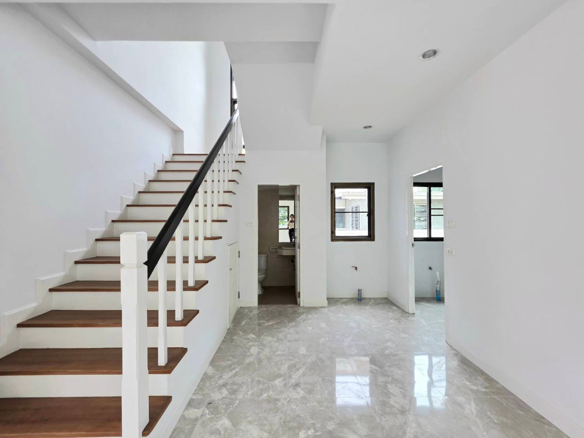 รูป บ้านรีโนเวทใหม่ทั้งหลัง หมู่บ้านวิสต้าวิลล์ (B1 B2) ลำลูกกา คลอง 3 ซอยเปียร์นนท์ ถนนชลมาร์คพิจารณ์ - รูปที่ 20/36