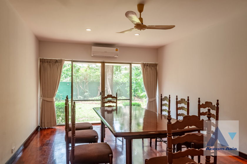 picture 🔼🔽 AccomA 📩  3 BR House in Khlong Ton Nuea (1720459) - 2/20