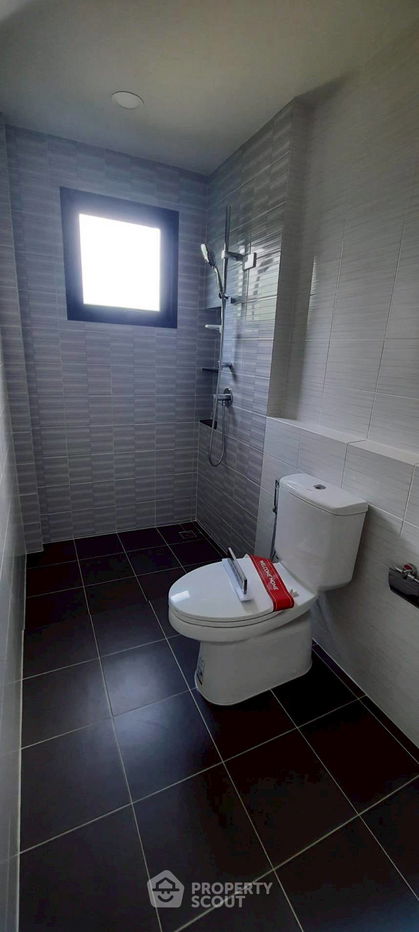 picture 4-BR House at Centro Vibhavadi in Don Mueang (ID 2242700) - 23/23