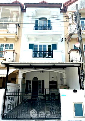 เช่าทาวน์โฮม ถนนแจ้งวัฒนะ : ทาวน์เฮาท์ 7-ห้องนอน ใน ปากเกร็ด (ID 2242698)