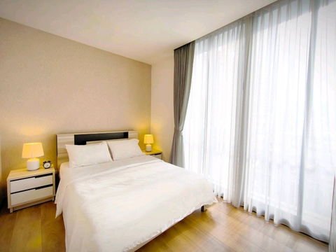 Park Origin Phrom Phong | BTS Phrom Phong