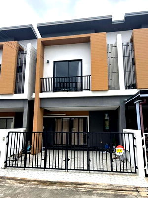 เช่าทาวน์โฮม แม็คโคร บางบัวทอง : 🏡 ทาวน์โฮมให้เช่า ทำเลดี ฟังก์ชันครบ พร้อมอยู่ทันที! 📍 หมู่บ้านเวอร์รีเดียน พร้อม – วัดลาดปลาดุก