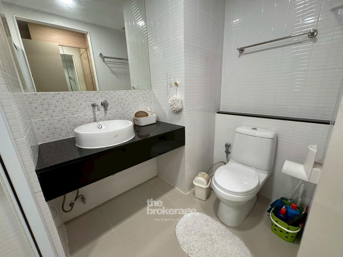 picture Ideo Ladprao 5 1Bedroom 1Bathroom 33sqm. 14,000THB Line : @thebrokerage - 10/22