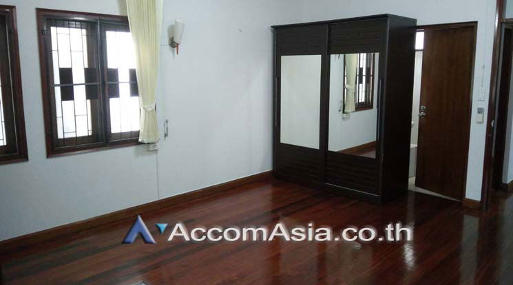 picture 🔼🔽 AccomA 📩  2 BR House in Khwaeng Sam Sen Nai (AA19426) - 9/12