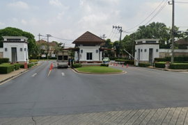 Saransiri Ramintra - Image 2/2