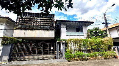 บ้านเดี่ยว ถนนสังคมสงเคราะห์ : บ้านหรูใจกลางลาดพร้าว ซอยนาคนิวาส 37 สไตล์โมเดิร์น ลักซ์ชัวรี บรรยากาศเงียบสงบ