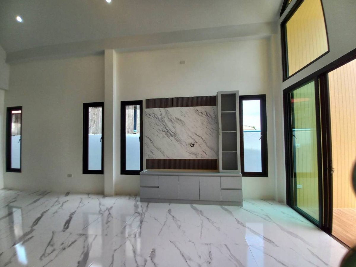 picture Pattaya house in prime location, 3beds 3baths before the railway - 19/19