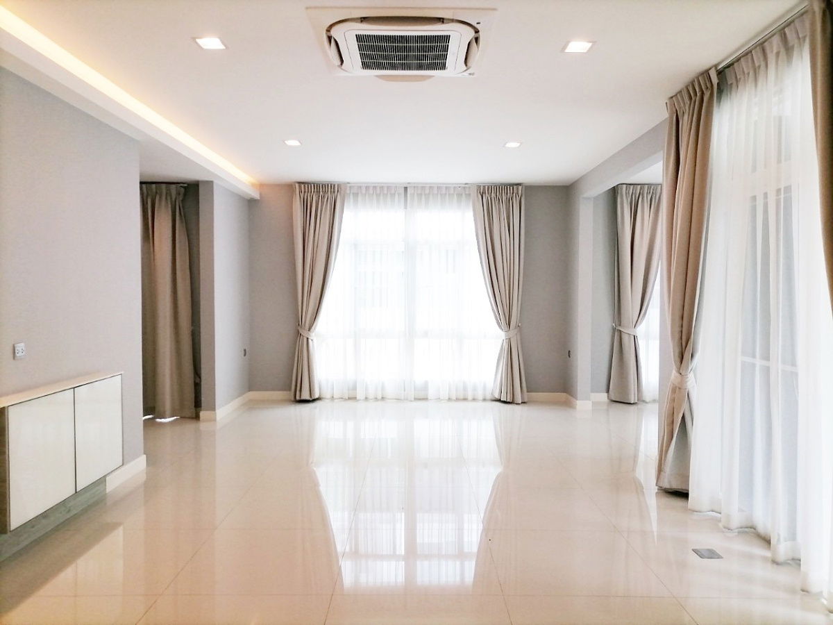picture Luxury house for rent Manthana 2 Bangna Km.7 Mega Bangna  - 2/15