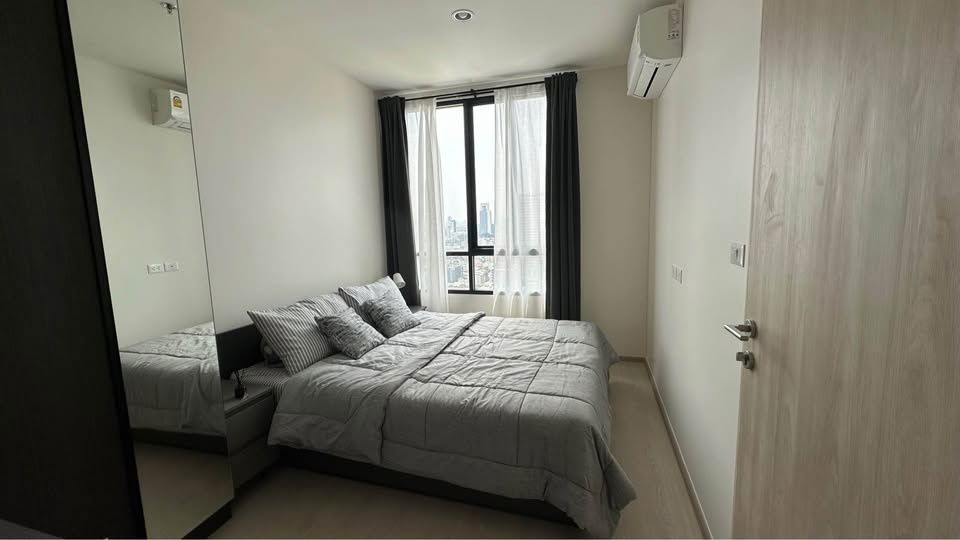 picture WS2078 ✨ For rent: NUE Noble Ratchada-Lat Phrao, next to MRT Lat Phrao, only 15,500 baht/month. - 1/7