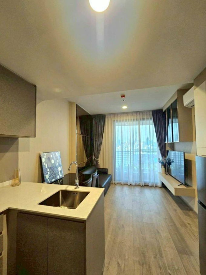 picture Condo for rent: The Crown Residences ( 35sq.m.), high floor, beautiful view, near MRT Lumpini. - 4/18