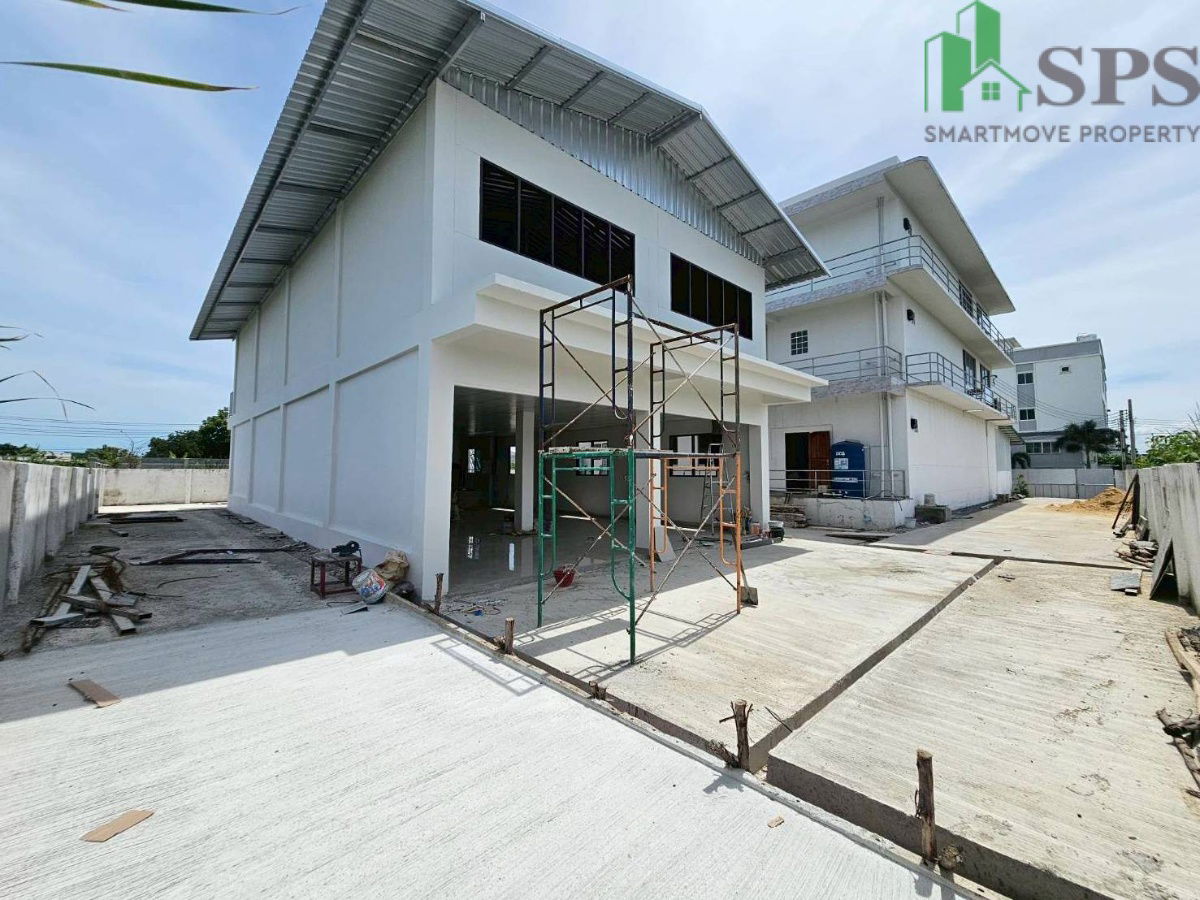 picture Newly renovated Commercial Buildings for Rent – 2 Units (SPSP620) - 3/20