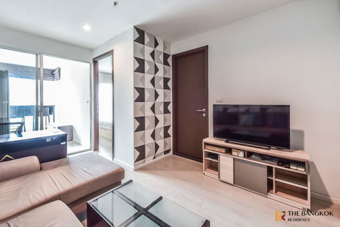 RHYTHM Sathorn-Narathiwas 🔥 Rare unit, great price ⚡ Near BTS Chong Nonsi
