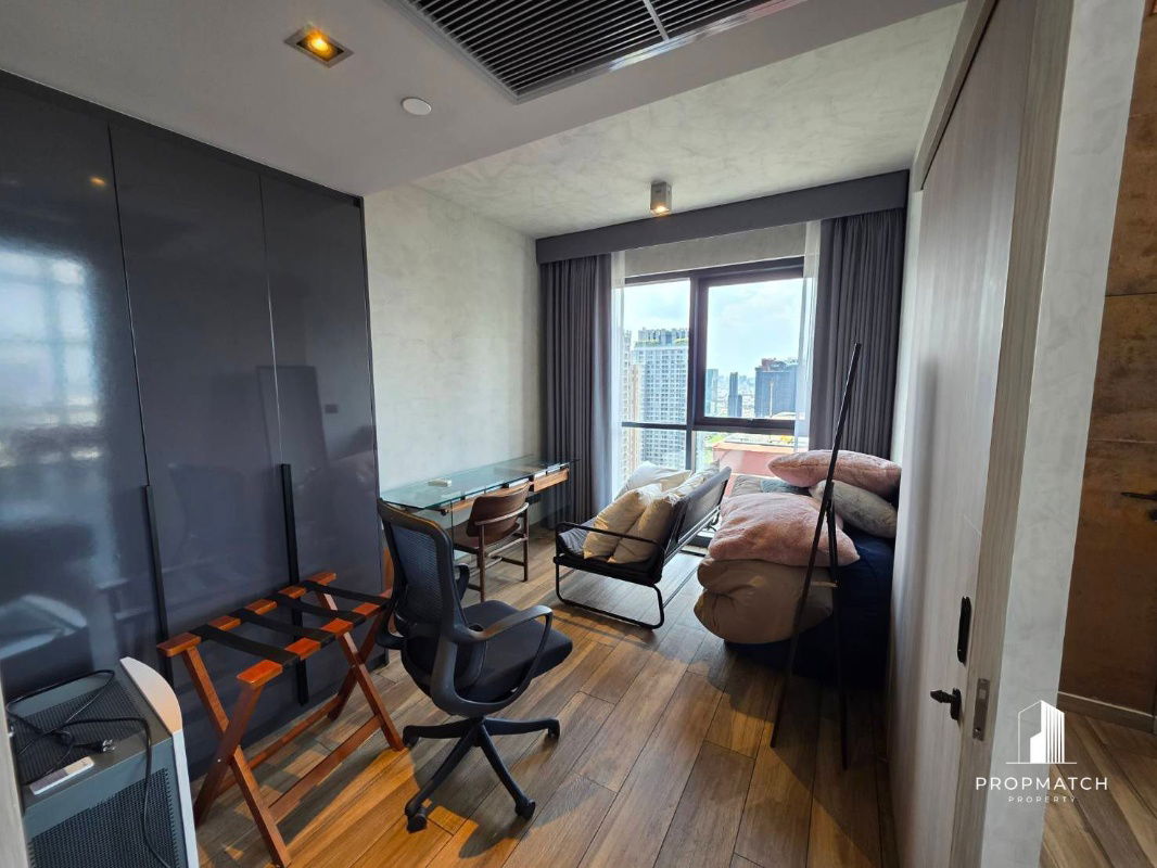 รูป ✨Flash Deal ✨ The Lofts Asoke ( 3Bed 2Bath 145 SQM.) แต่งครบพร้อมอยู่ !! เพียง 195,000 บาทต่อเดือน Tel.0981315848 @propmatch - รูปที่ 4/16