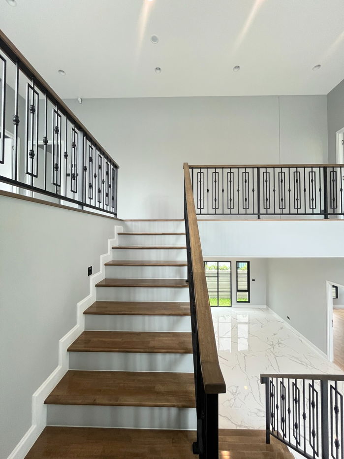 picture Last Corner Unit in the Zone! Setthasiri Don Mueang: A 308 sq.m. House on a 75.3 sq. wah Plot 4 Bedrooms, 5 Bathrooms, 3 Parking Spaces - 15/33