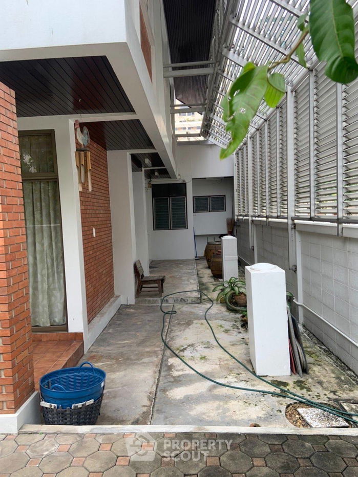 รูป บ้าน 2-ห้องนอน ใกล้ BTS ทองหล่อ (ID 2242461) - รูปที่ 10/12