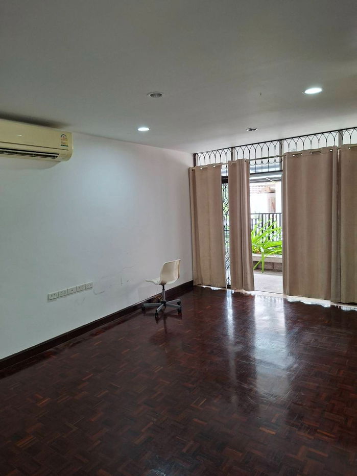 picture For Rent : Townhome Arden Thong Lor-Phattanakan 20 at Line : @homefinder - 1/17