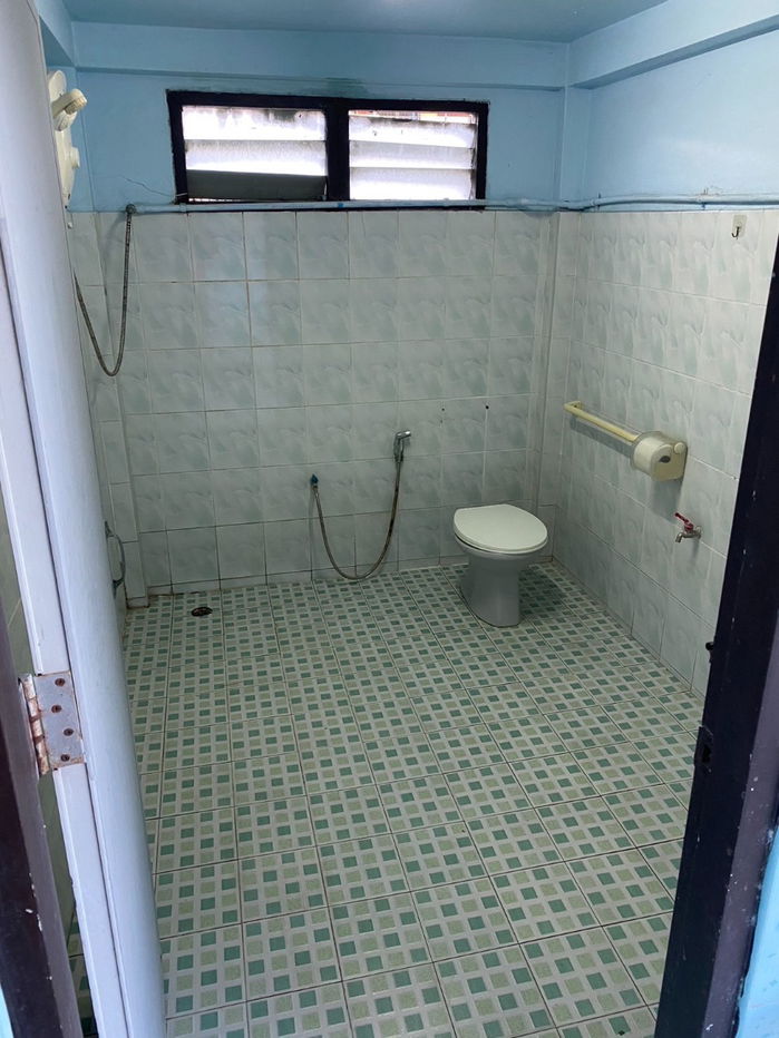 picture 2-Storey House for Rent (50 sq.wah) with 5 Bedrooms + Adjacent Vacant Land (125 sq.wah) on Ladprao 71, Soi Sangkhom Songkhro 26 - 16/25