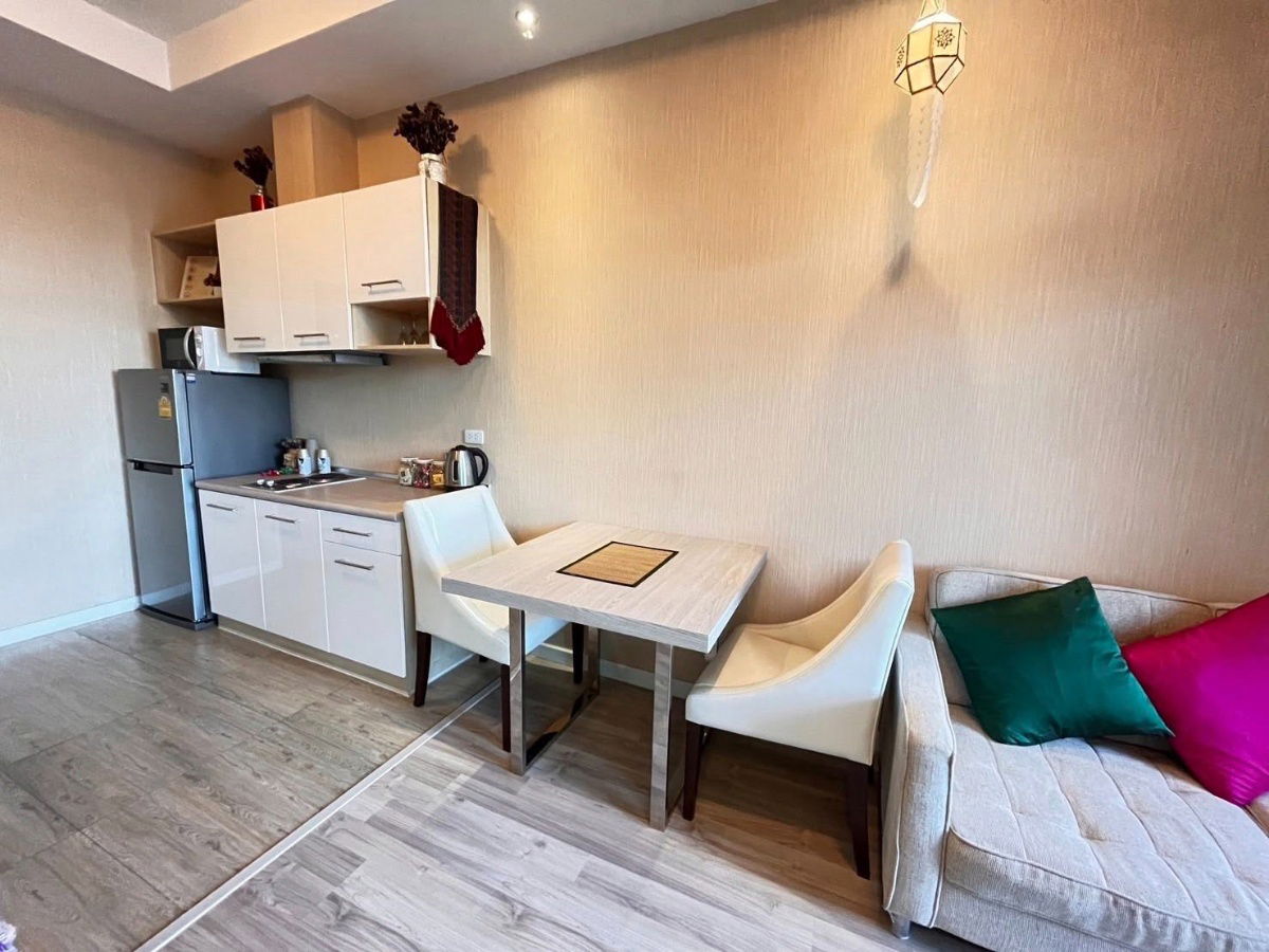 picture 1 bedroom condo for rent behind BigC Extra Chiangmai - 8/10