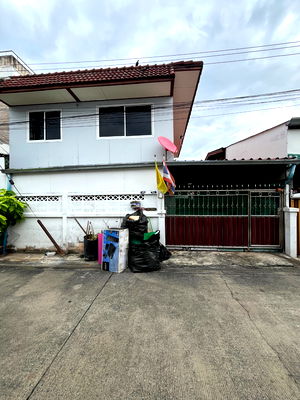 บ้านเดี่ยว ศูนย์ฝึกอบรม tot : ประกาศขายบ้านเดี่ยว 2 ชั้น พร้อมต่อเติมห้องครัวด้านหลัง