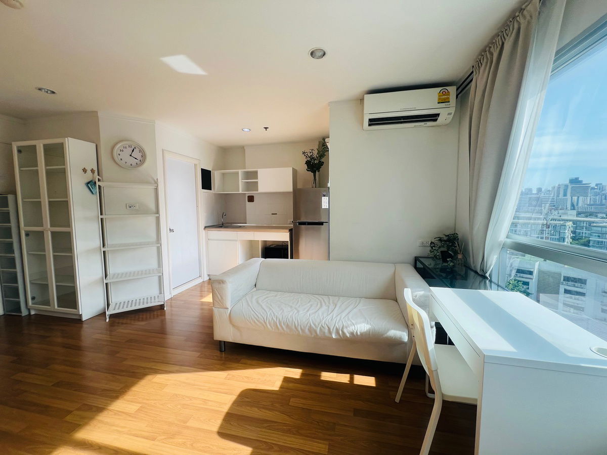 picture Update 1/8/2025 Lumpini Park Rama 9-Ratchada, rental price 22,500 baht/month, 2 bedrooms, 2 bathrooms 📲 080-291-6881, ID Line: monglon - 23/45