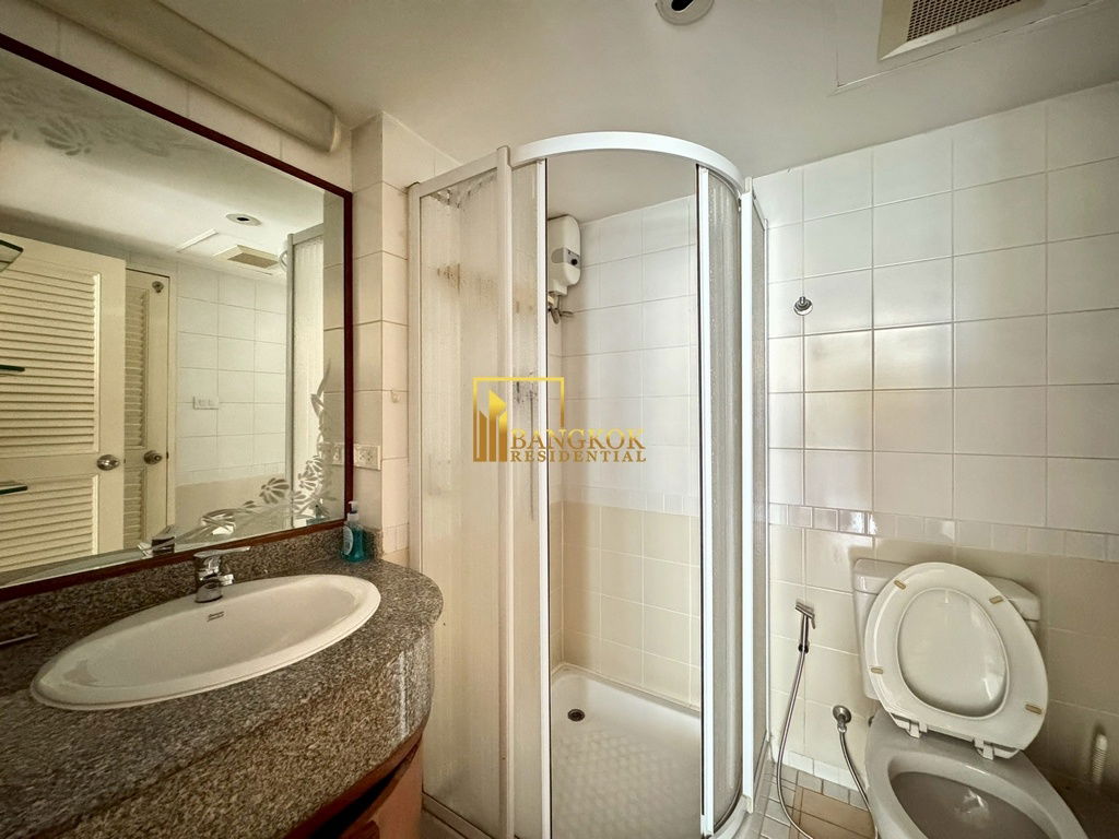 picture Navin Court | Charming 3 Bed Condo For Rent in Phloenchit - BR60510CD - 24/45