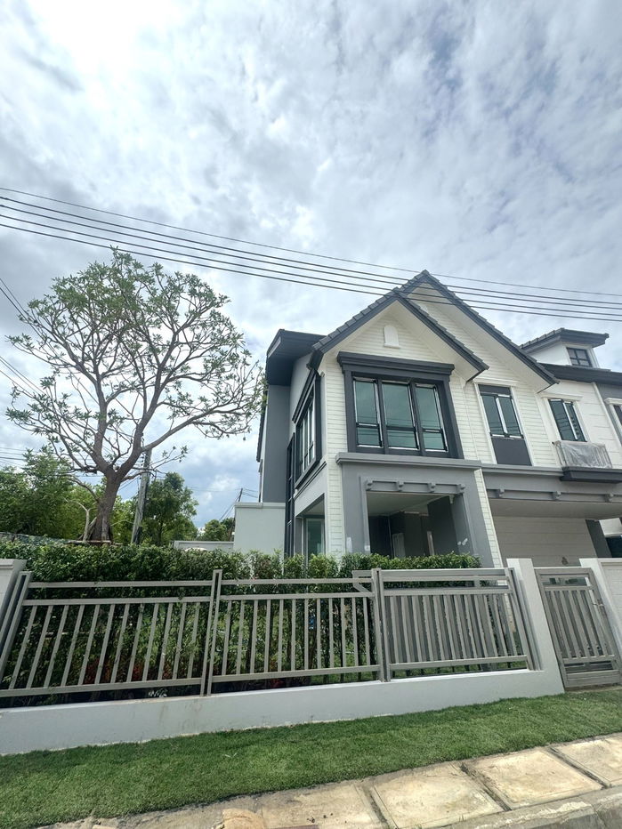 รูป  รีบดู! ขายบ้านเดี่ยว 2 ชั้น ใกล้Fashion island ใกล้หมด! - รูปที่ 1/18