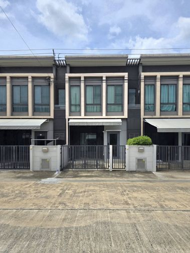 ให้เช่าบ้านใกล้เมกาบางนา – ม.พลีโน่ สุขุมวิท-บางนา