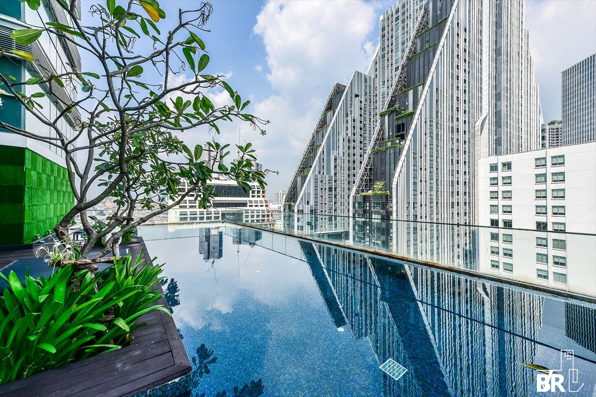 picture  Vertiq Condo Rama4 - Siam 💥 Great Value, Only 28K, Near MRT Samyan  - 4/7
