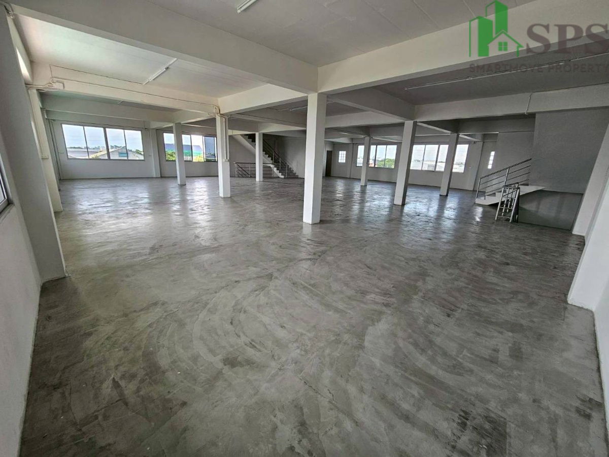 picture Newly renovated Commercial Buildings for Rent – 2 Units (SPSP620) - 16/20