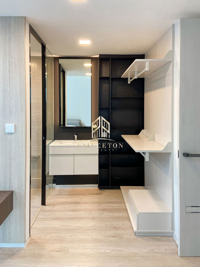 picture Luxury Home for Rent at VIVE Krungthep Kreetha Comes with a Private Swimming Pool - 29/48