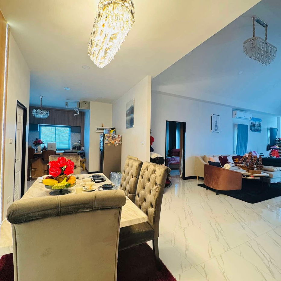 picture Ready to move in house, private swimming pool, good atmosphere - 15/18