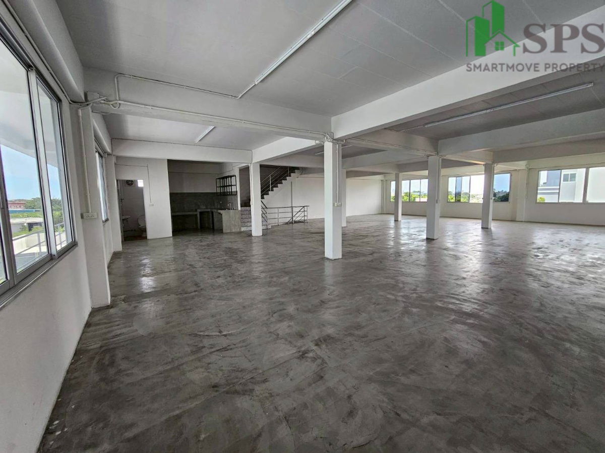 picture Newly renovated Commercial Buildings for Rent – 2 Units (SPSP620) - 14/20