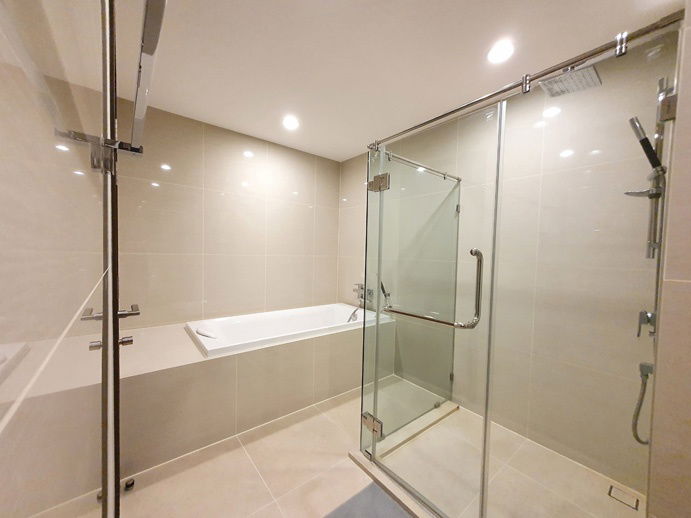 picture 🔔New🔔 for rent, newly unit with bathtub and good facilities at Ideo Mobi Sukhumvit 66 - 11/24
