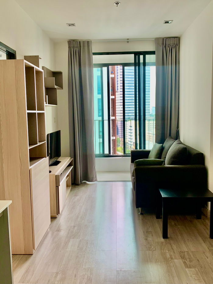 รูป 🔔IDEO Mobi Sathorn l ให้เช่า 1 ห้องนอน เฟอร์ครบ l พร้อมอยู่! ☎️082 449 1563 💚ทักไลน์ @parisa.propty ตอบไวค่ะ☺️ - รูปที่ 1/10
