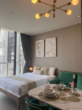 Park Origin Phrom Phong | BTS Phrom Phong